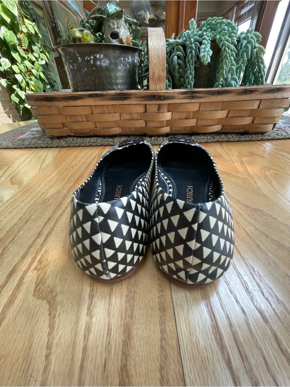 Tory Burch Black & Cream Geometric Logo Georgia Flats